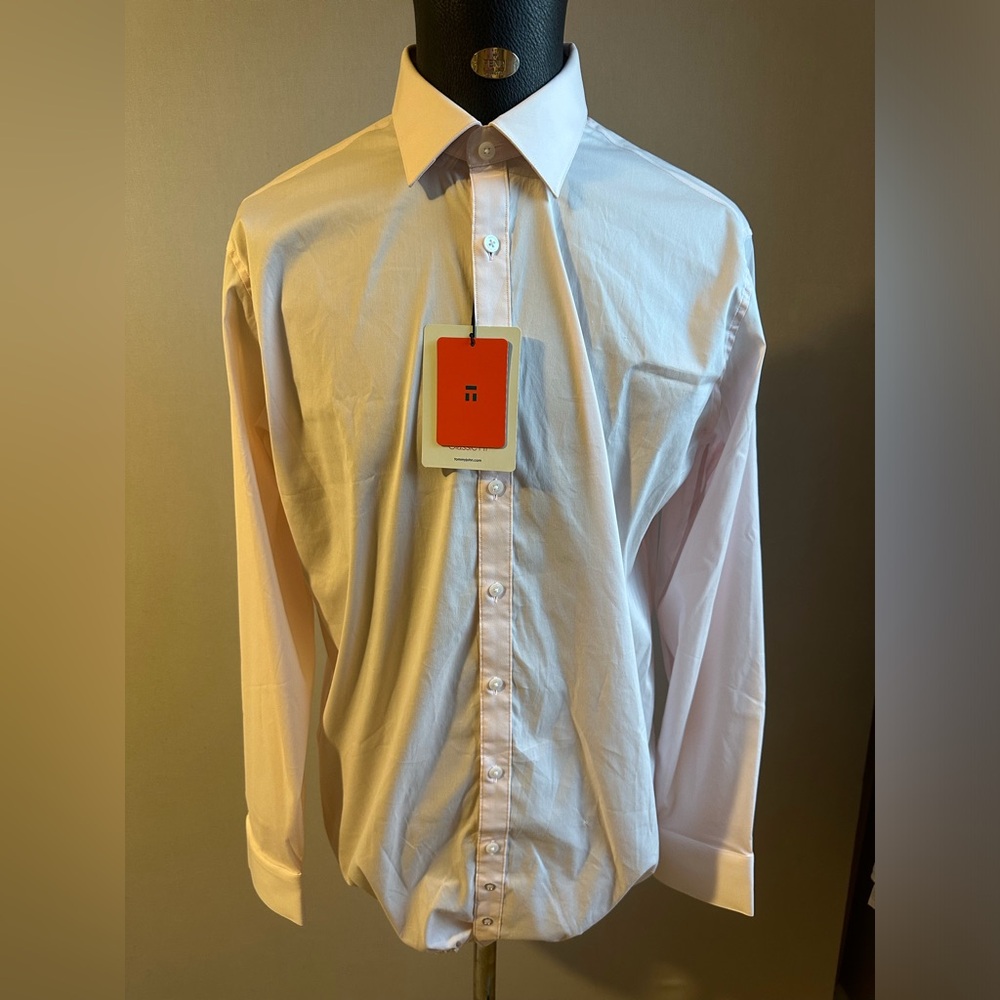 NWT Tommy John Mens Pink Stay Tuck Dress Shirt Classic Fit Design. Size16 34/35